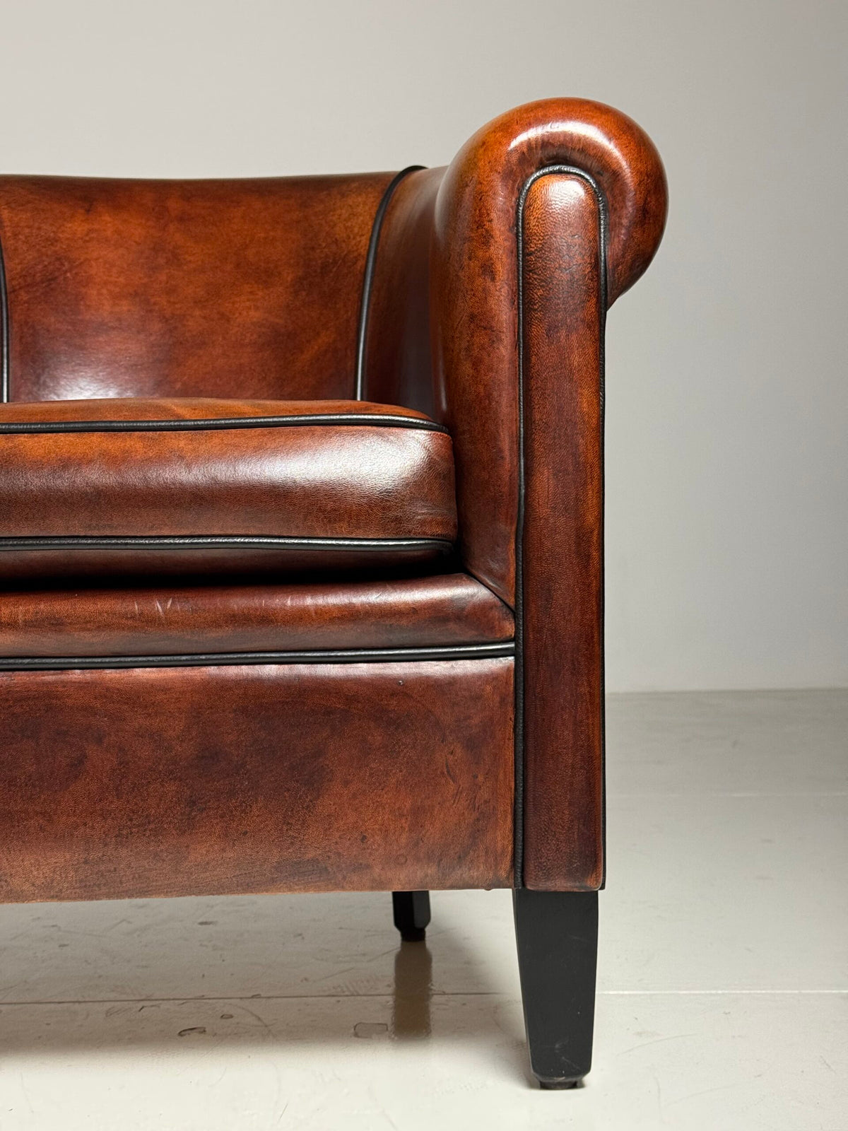 Pair of Dutch Lounge Atelier Sheepskin Club Chairs, photo 16
