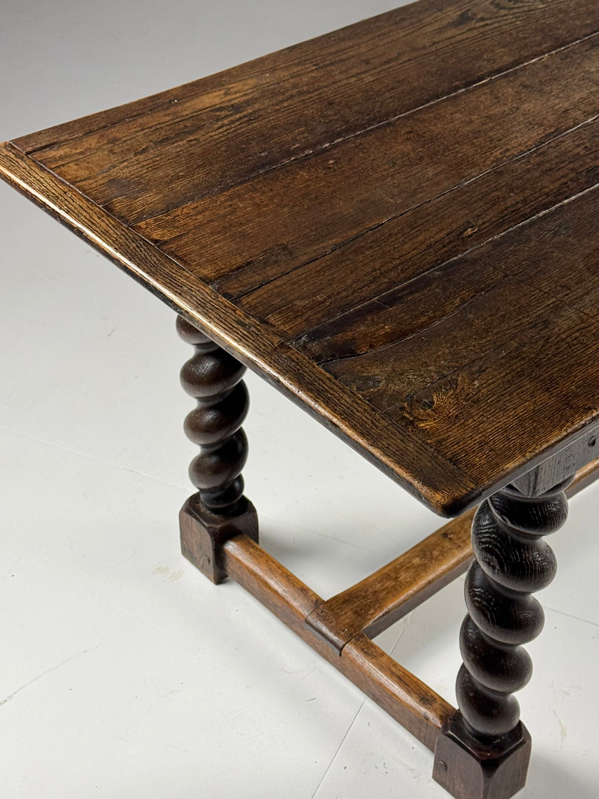 English Oak Dining Table with Turned Legs, c. 1800, photo 14