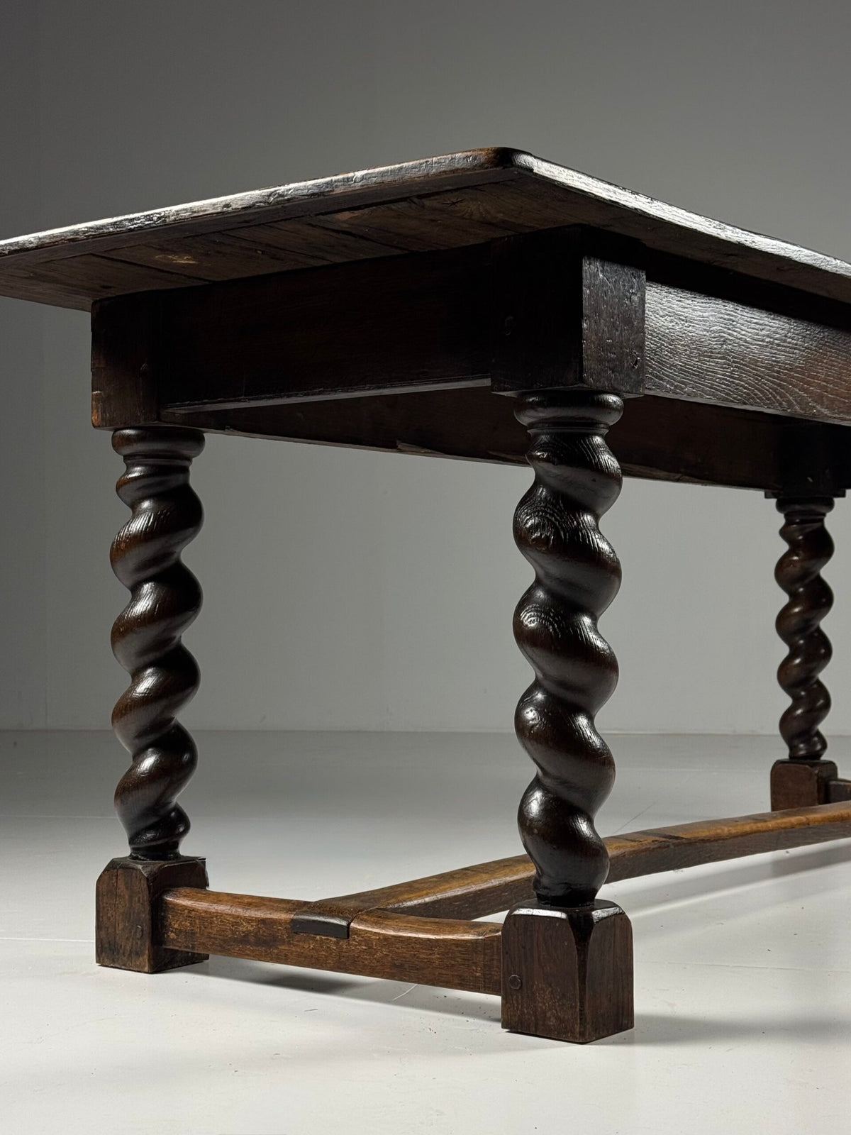 English Oak Dining Table with Turned Legs, c. 1800, photo 9