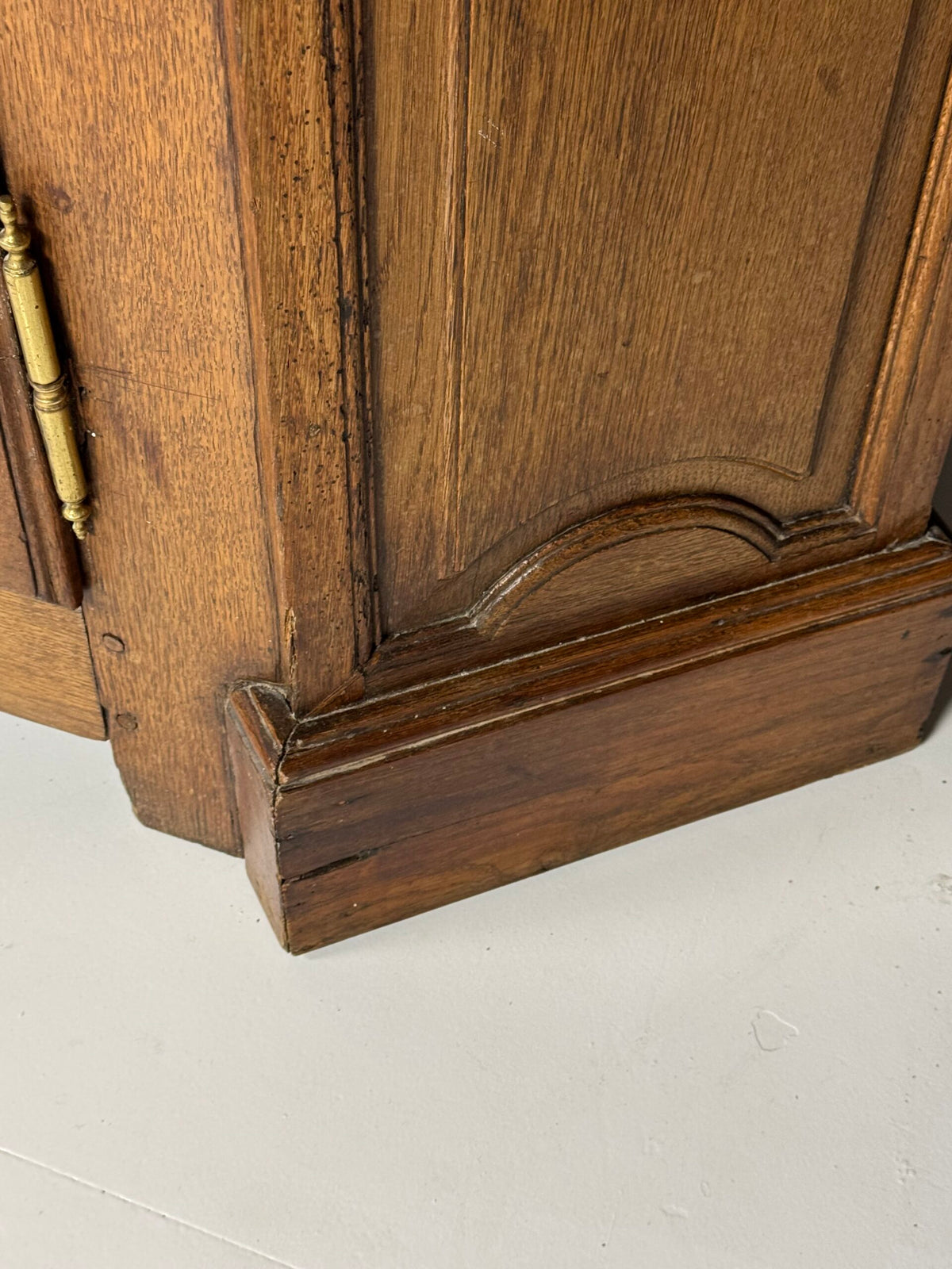 Very Large Belgian Oak Bookcase or Buffet Cabinet, c. 1800, photo 16