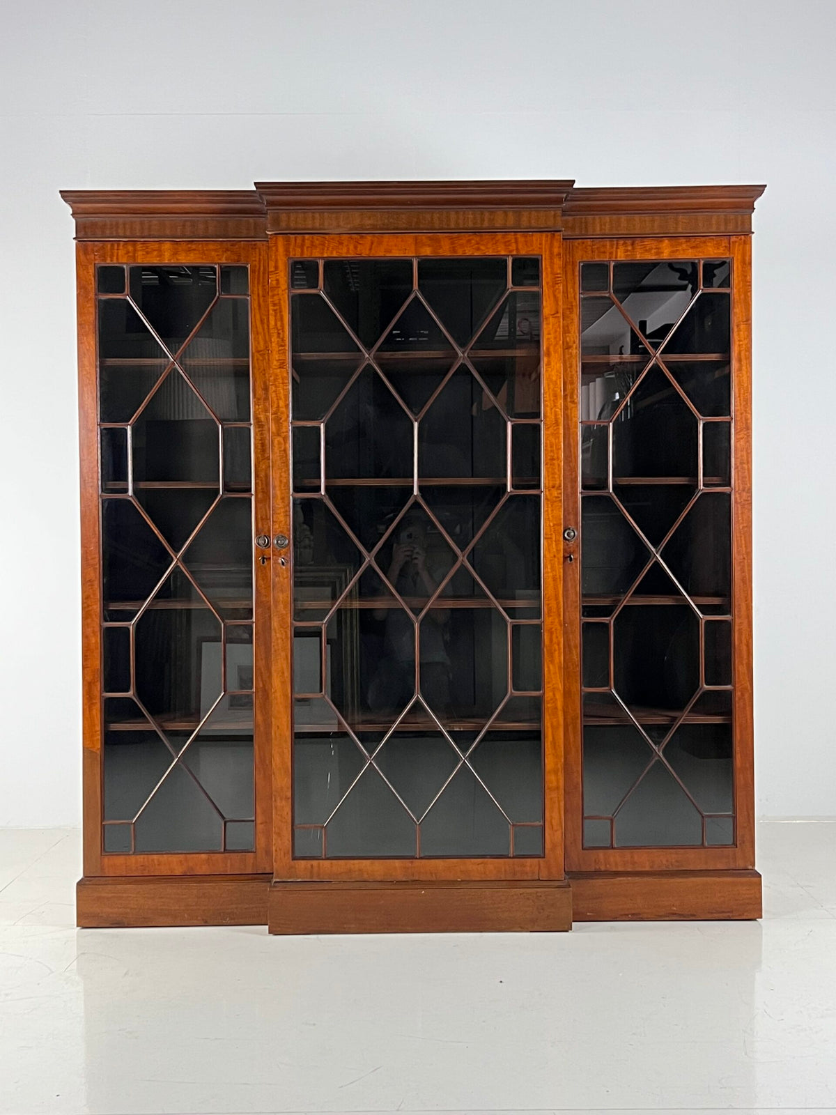 English Mahogany Breakfront Display Cabinet, 19th Century, photo 10