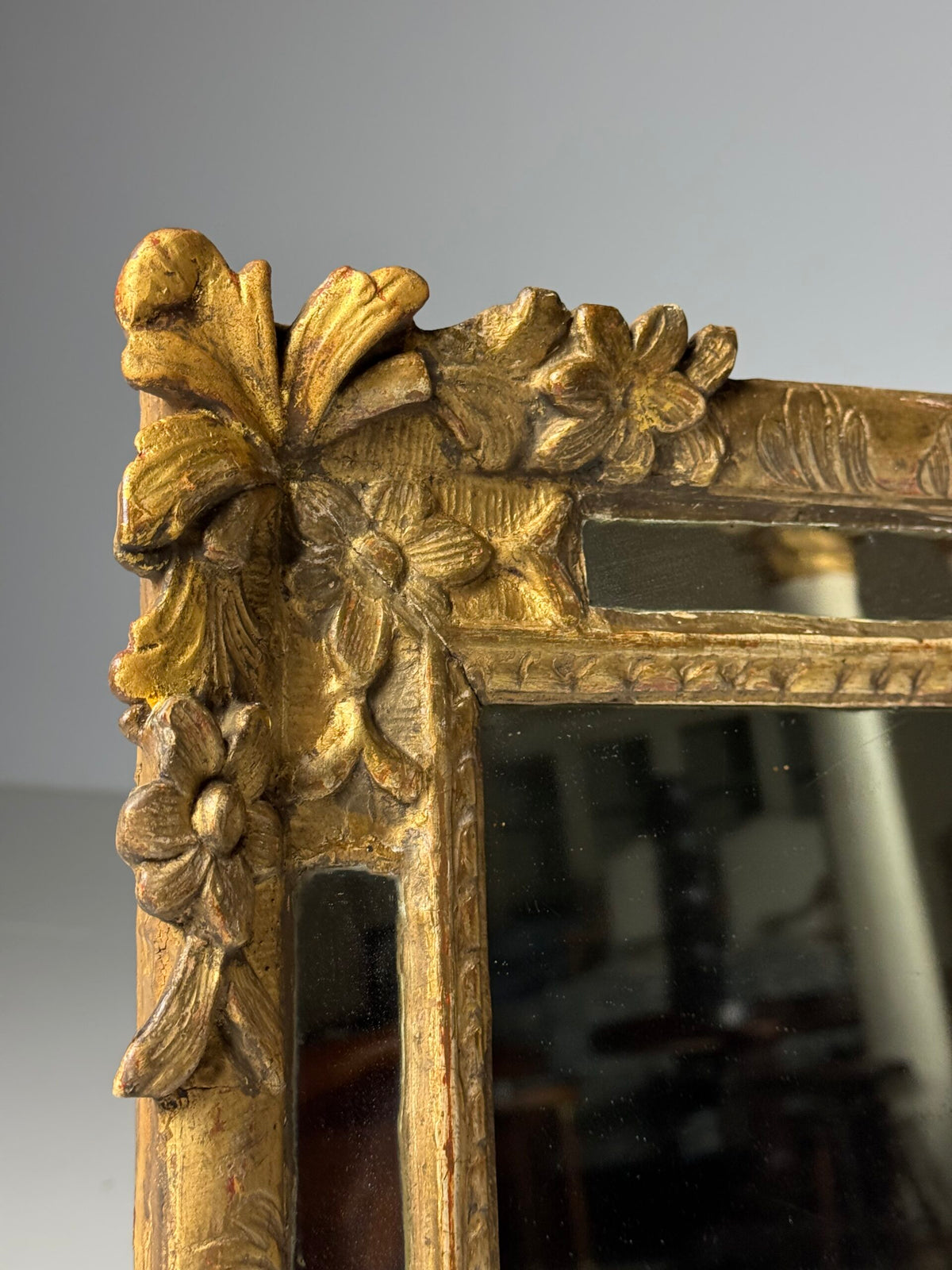 French Louis XV Period Giltwood Mirror, 18th Century, photo 15