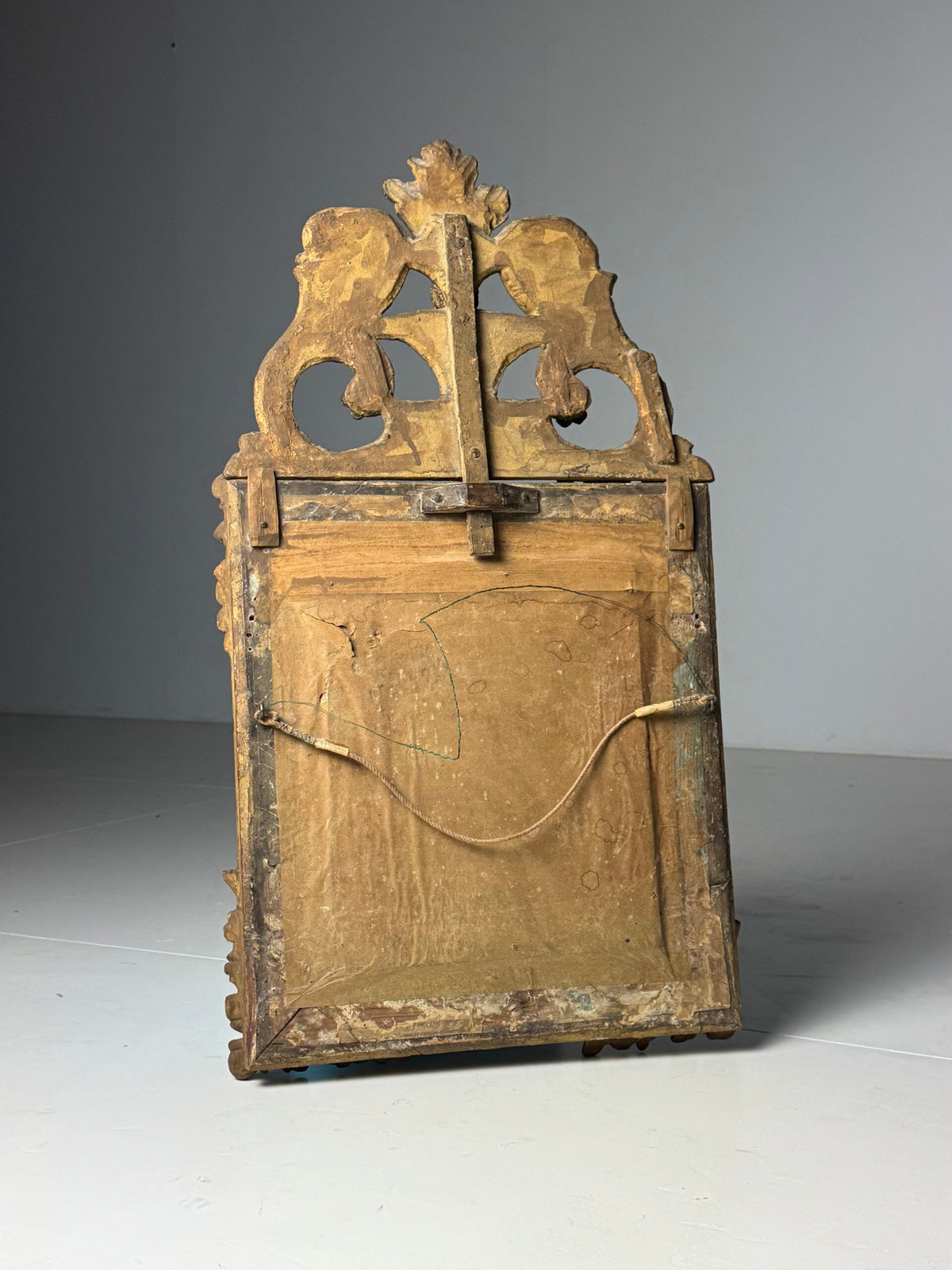 French Louis XV Period Giltwood Mirror, 18th Century, photo 6