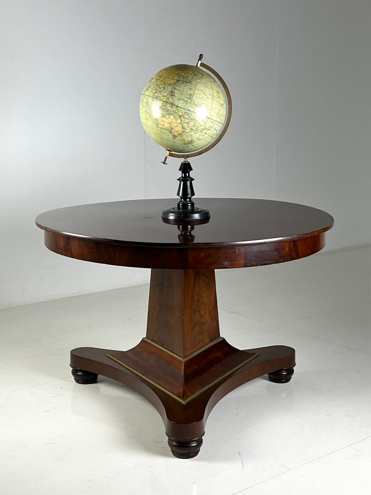 19th Century Mahogany Center Table, photo 19