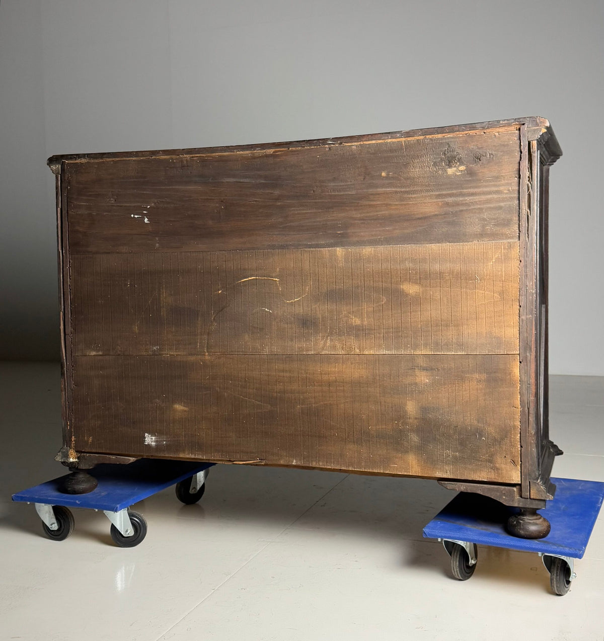 Italian Solid Walnut Commode, 18th Century, photo 21