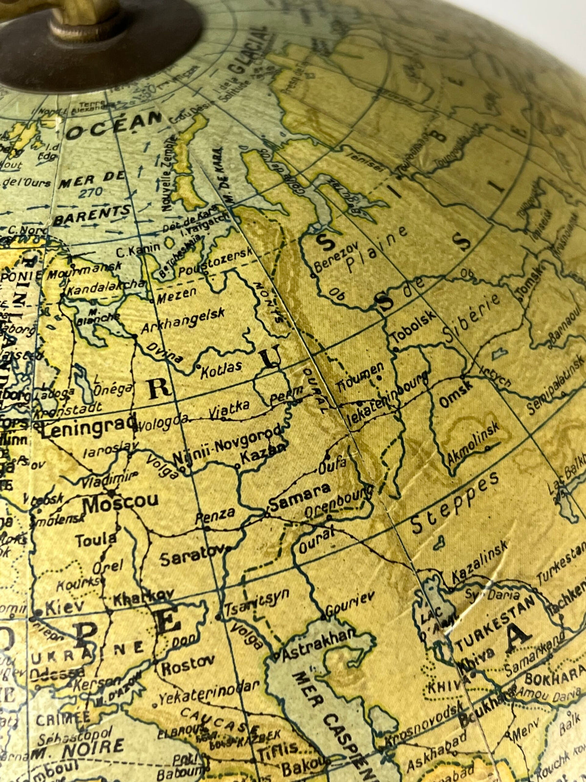 French Terrestrial Globe by G. Thomas, Paris, c. 1900, photo 6