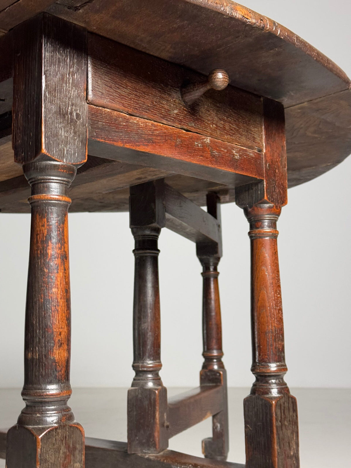 English Solid Oak Gateleg Table, Early 19th Century, photo 16