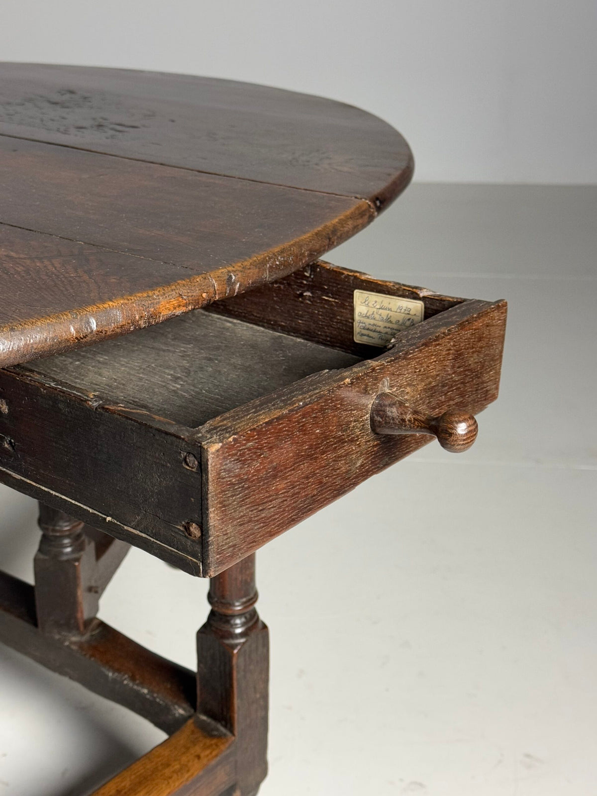 English Solid Oak Gateleg Table, Early 19th Century, photo 14