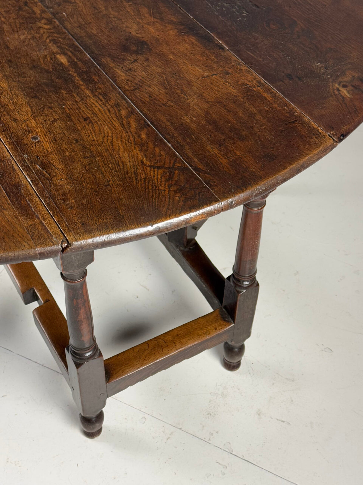 English Solid Oak Gateleg Table, Early 19th Century, photo 15