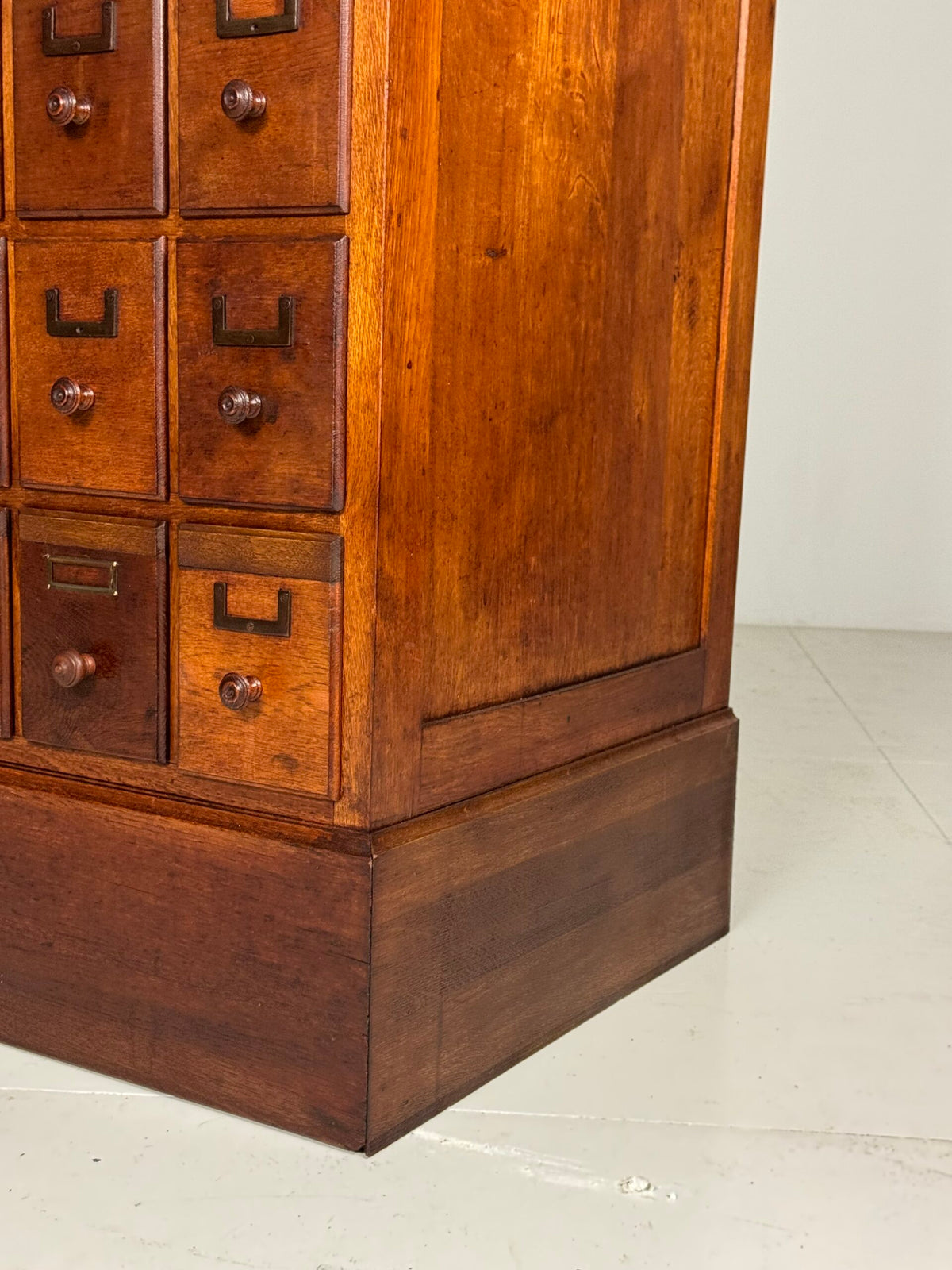 Oak Apothecary Cabinet with 60 Drawers, Brussels Palace of Justice, c. 1920, photo 4