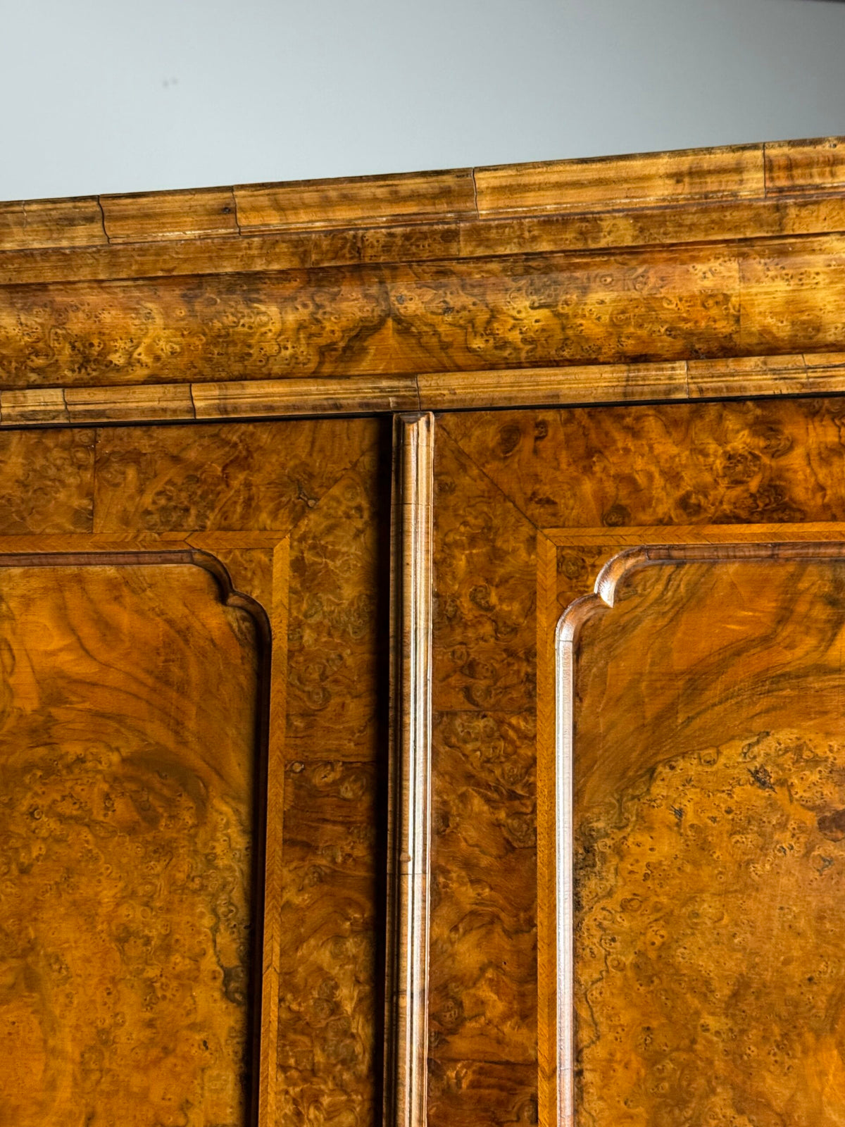 English Burr Walnut Bureau Bookcase, Early 19th Century, photo 7