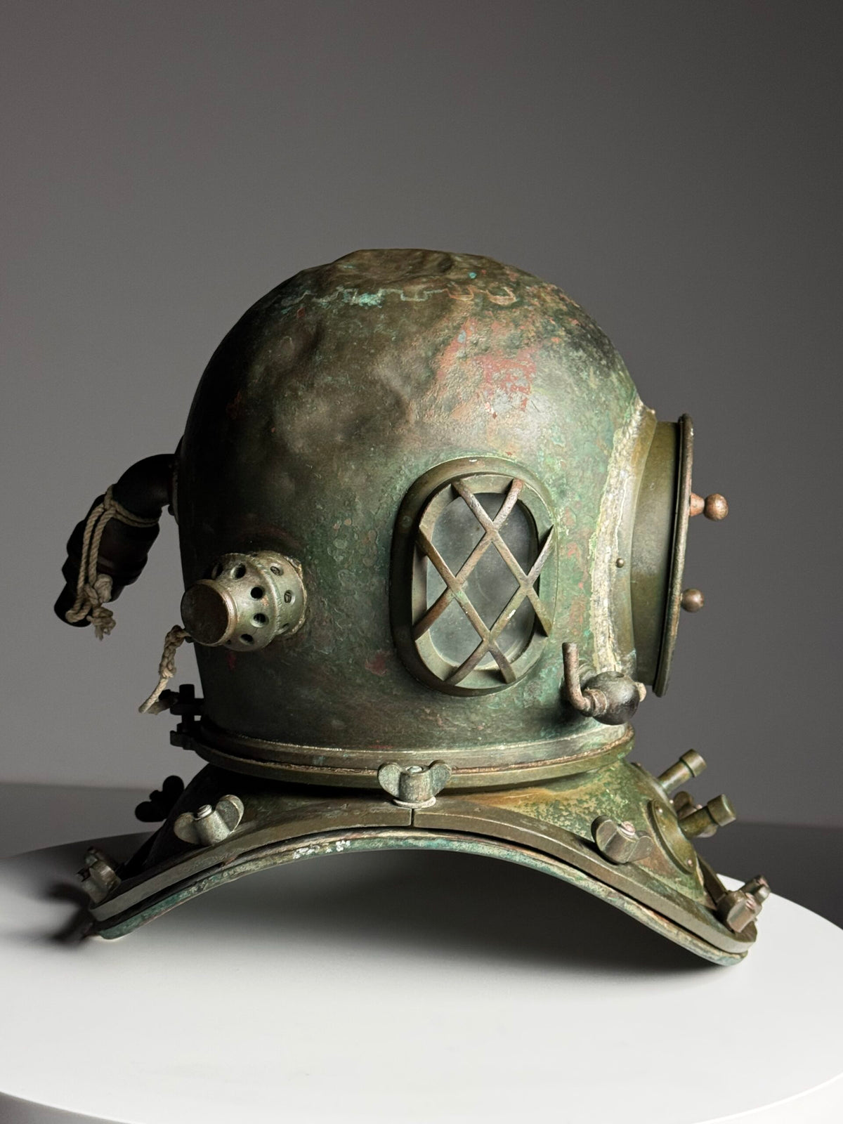Antique Korean or Japanese Copper Diving Helmet, 1920 to 1960, photo 13