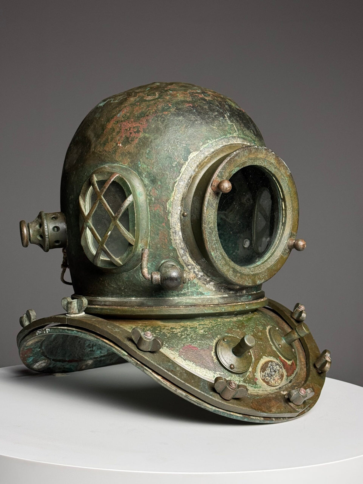 Antique Korean or Japanese Copper Diving Helmet, 1920 to 1960, photo 8