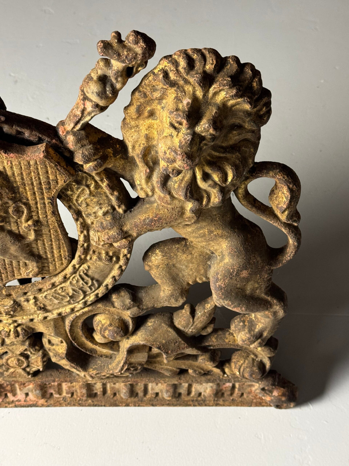 19th Century Cast Iron Coat of Arms, photo 16