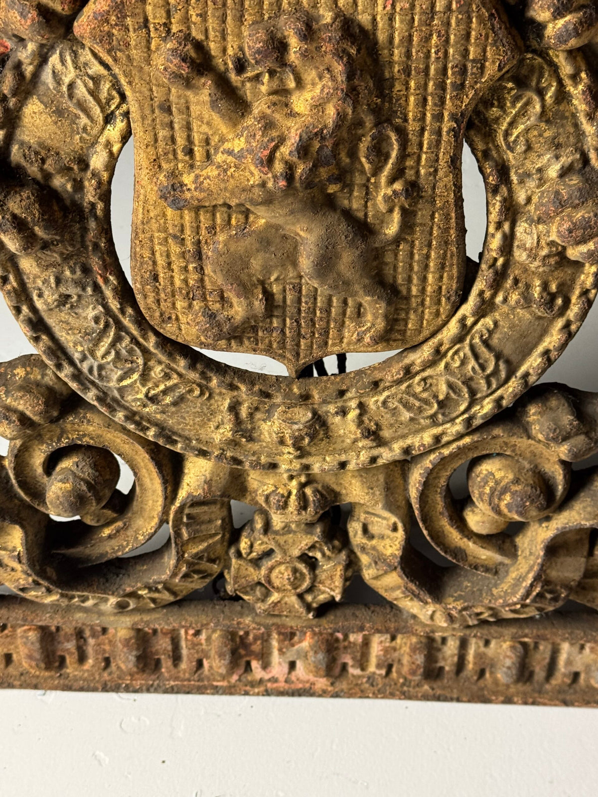 19th Century Cast Iron Coat of Arms, photo 11