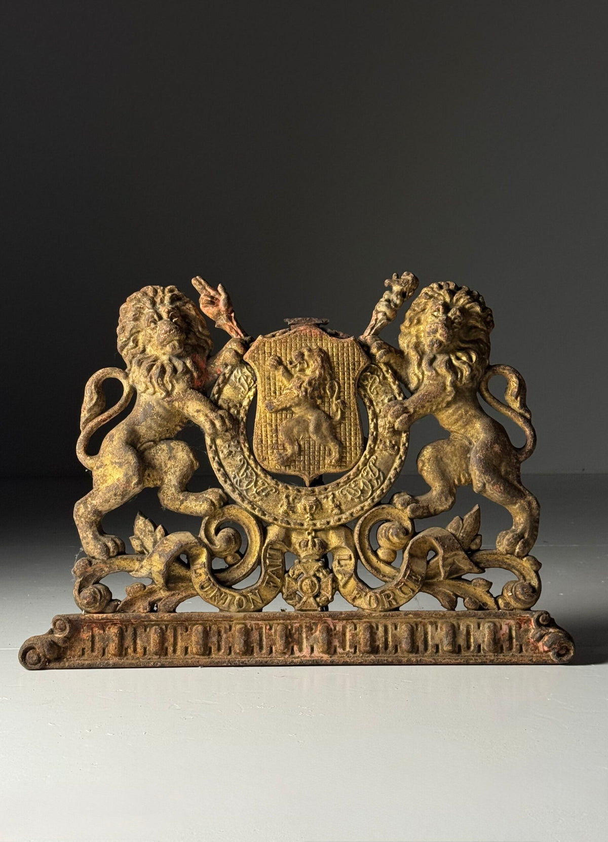 19th Century Cast Iron Coat of Arms, photo 10