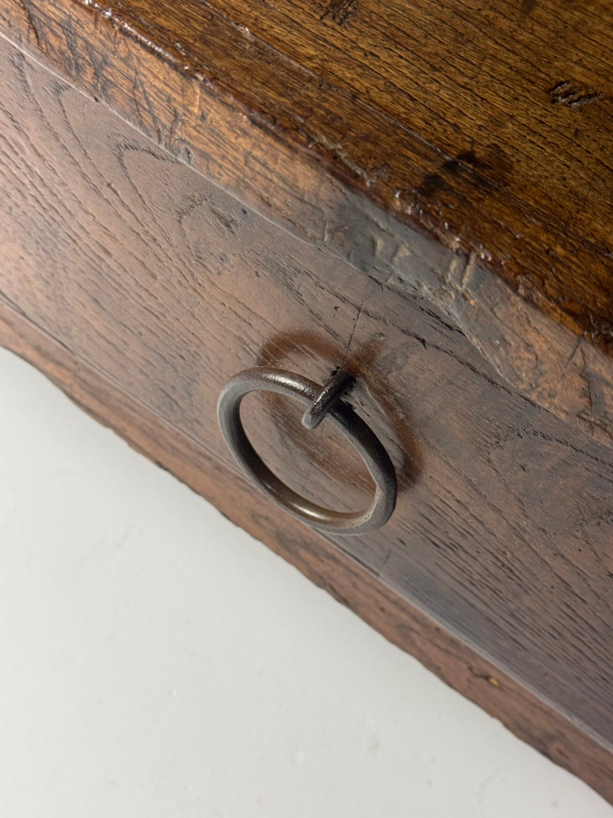 Very Long Spanish Walnut Coffee Table, 18th Century, 216 cm, photo 11