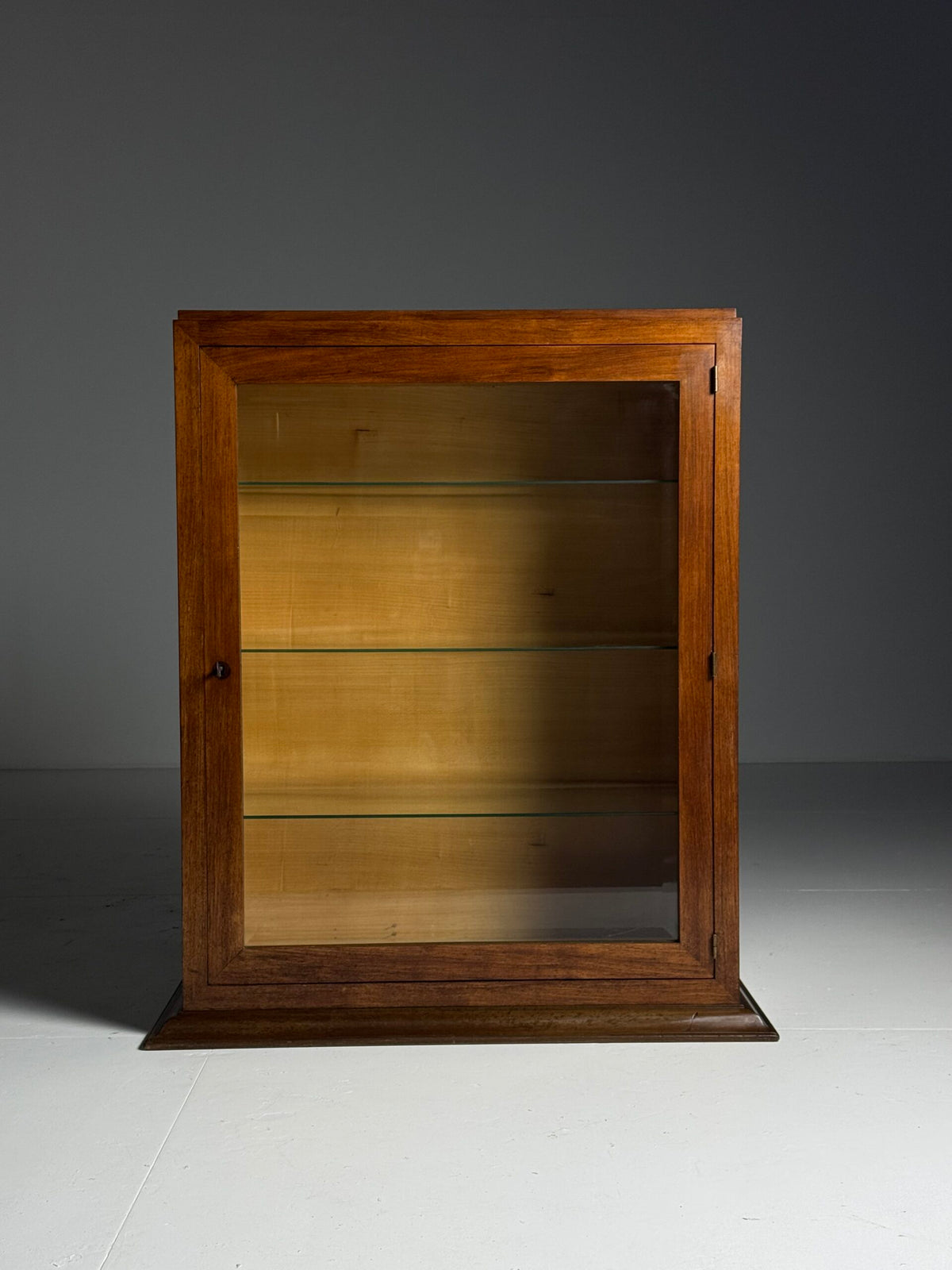Art Deco Style Display Cabinet with Glass Shelves, 1940 to 1950, photo 10
