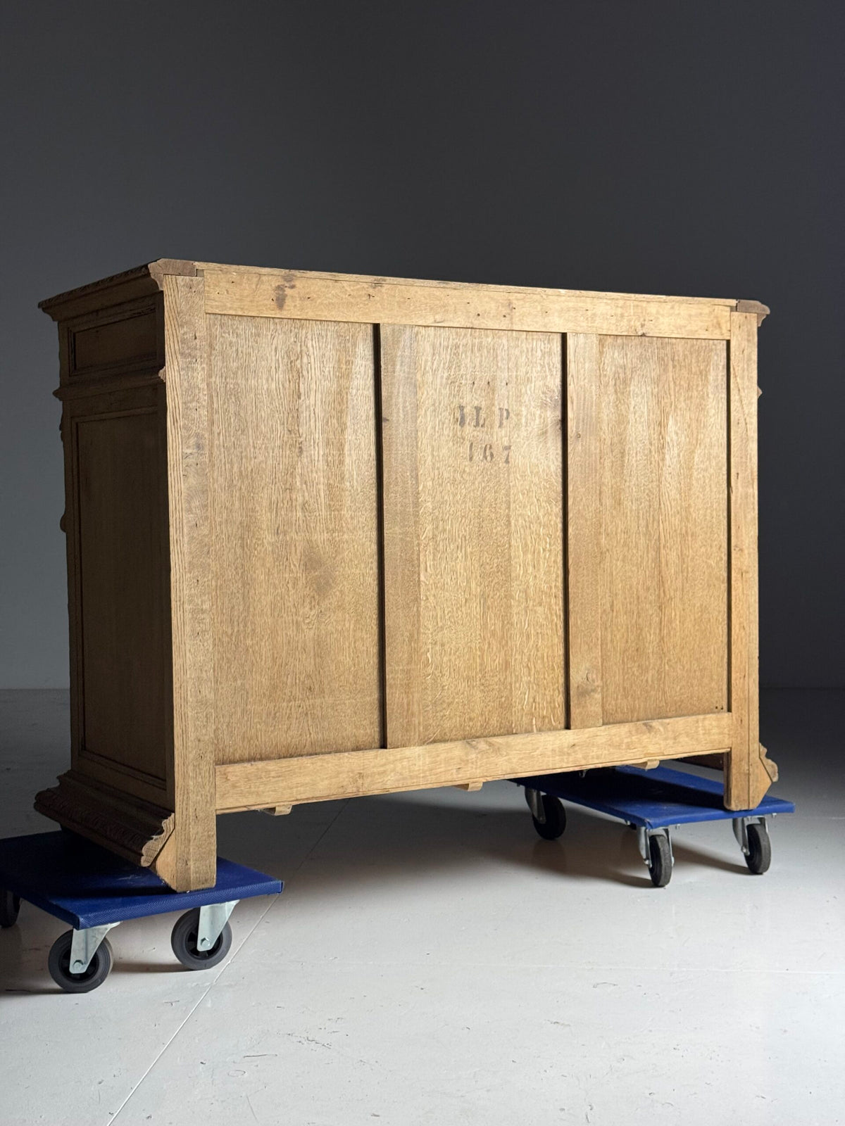 Belgian Carved Oak Buffet from Liege, 19th Century, photo 9