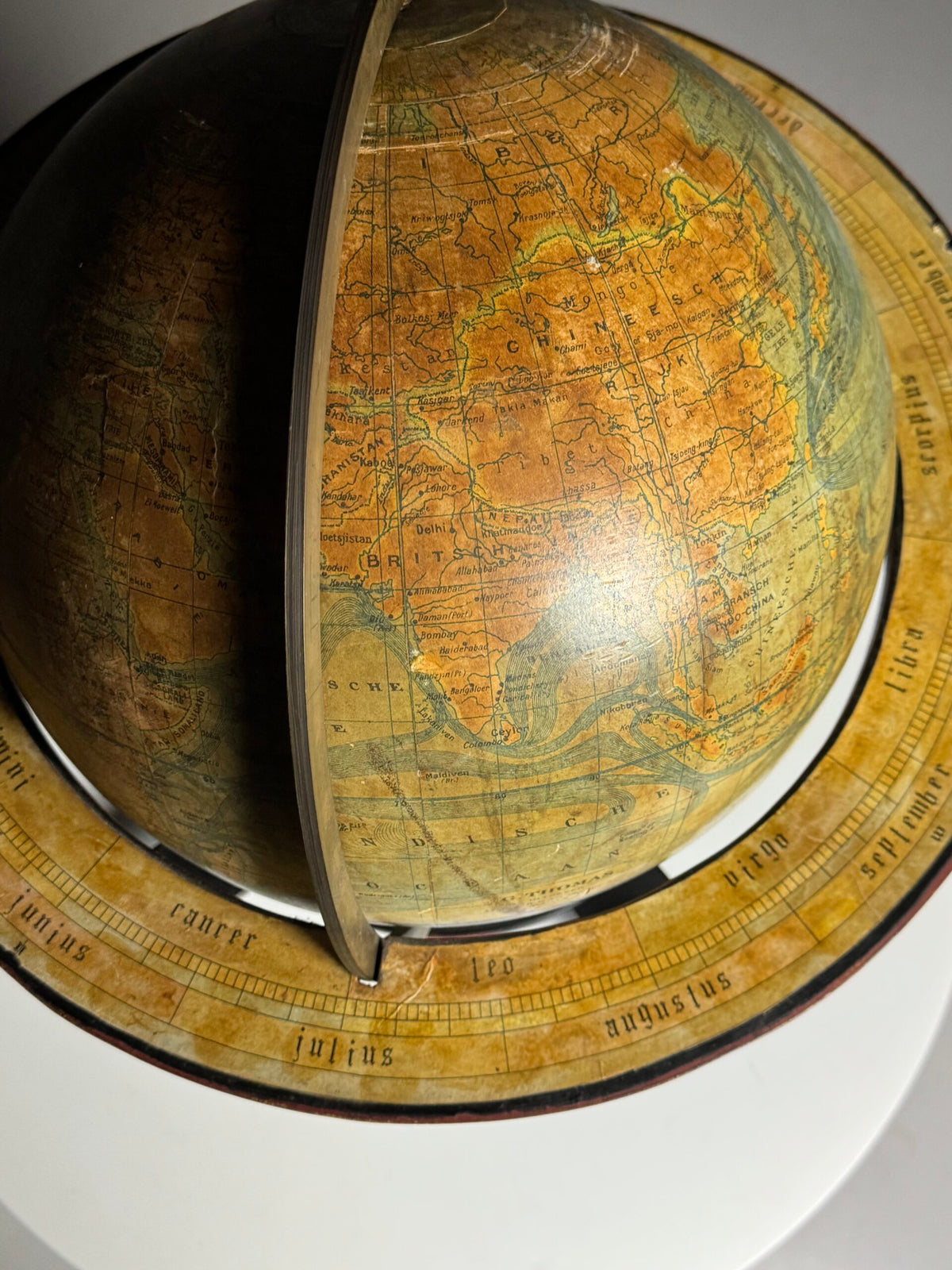 Early 20th Century Globe by G. Thomas, Paris, photo 12