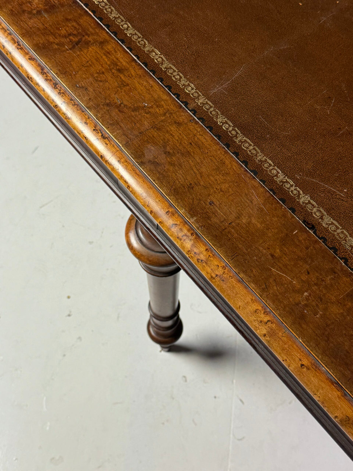 Victorian Mahogany Writing Table with Leather Top, 1850 to 1870, photo 16