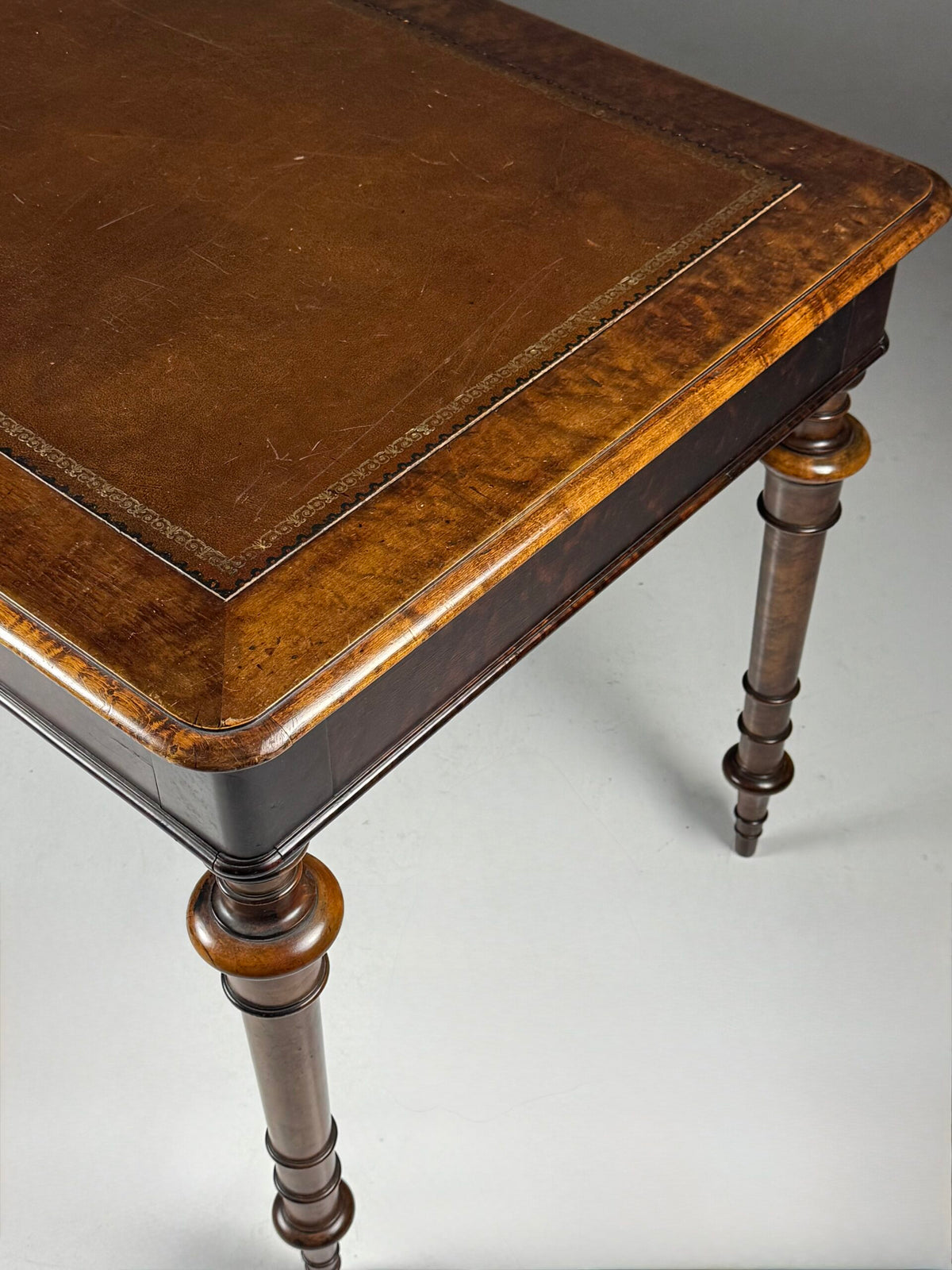 Victorian Mahogany Writing Table with Leather Top, 1850 to 1870, photo 5