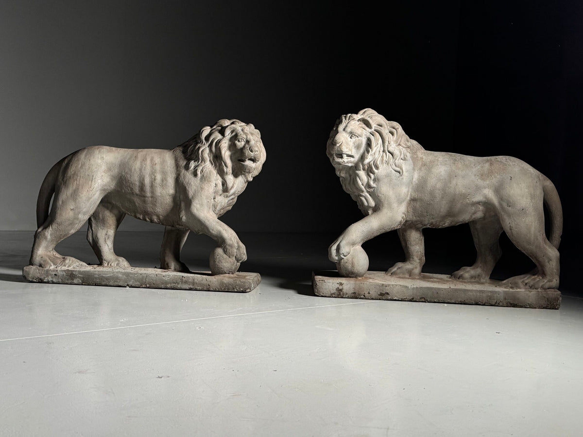 Pair of Composite Stone Medici Lions, Mid to Late 20th Century, photo 16