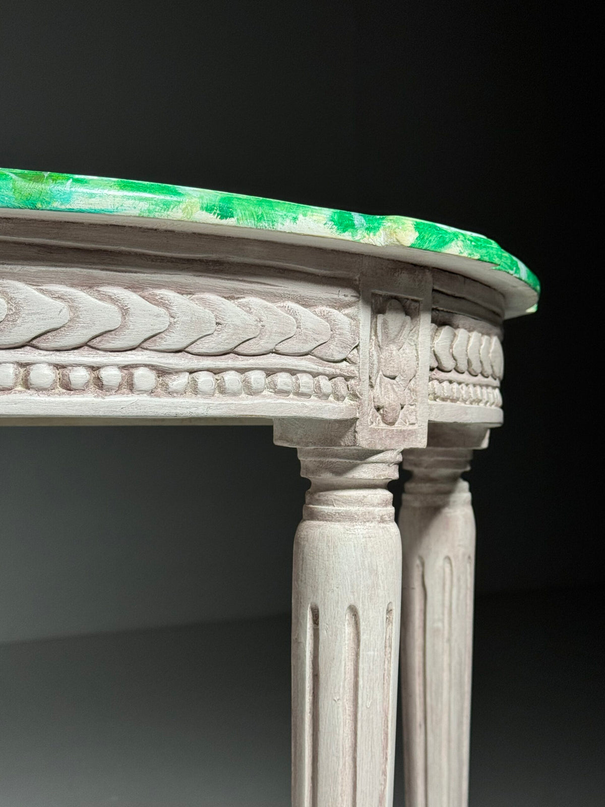 Pair of Louis XVI Style Console Tables with Malachite Painted Tops, photo 12