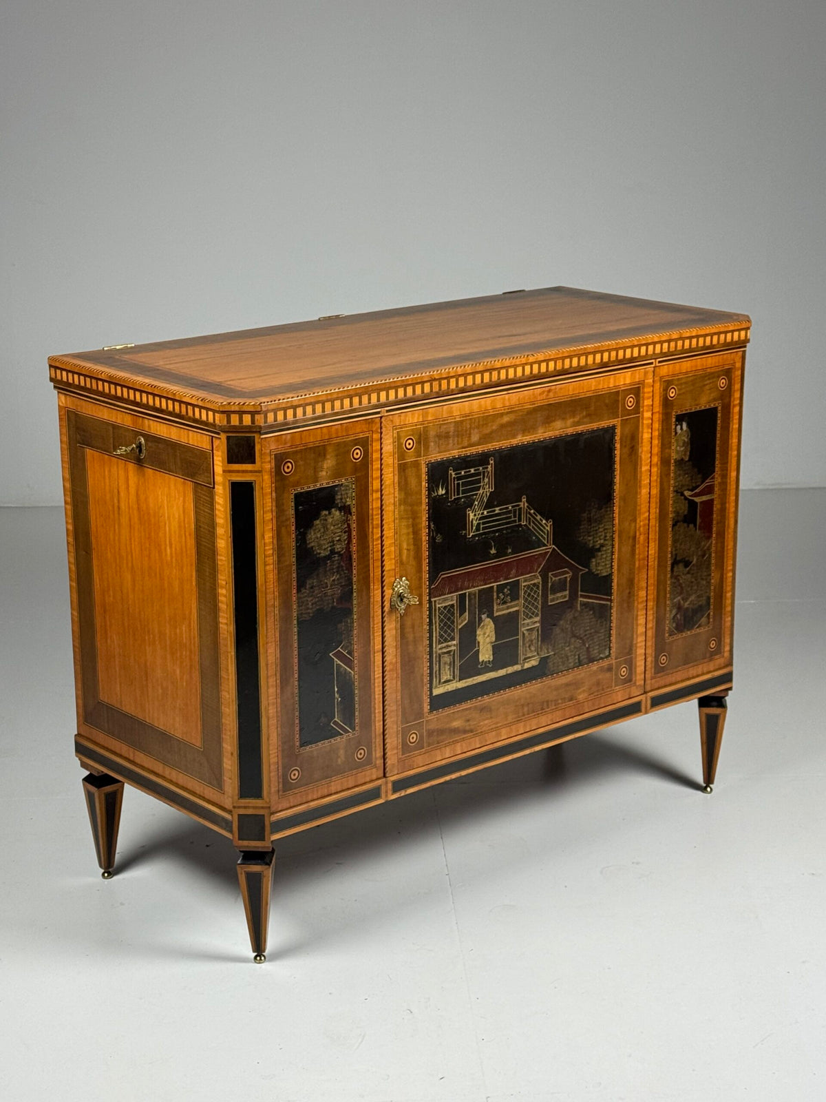 Dutch Louis XVI Fold-Over Buffet, circa 1790 to 1800, photo 7