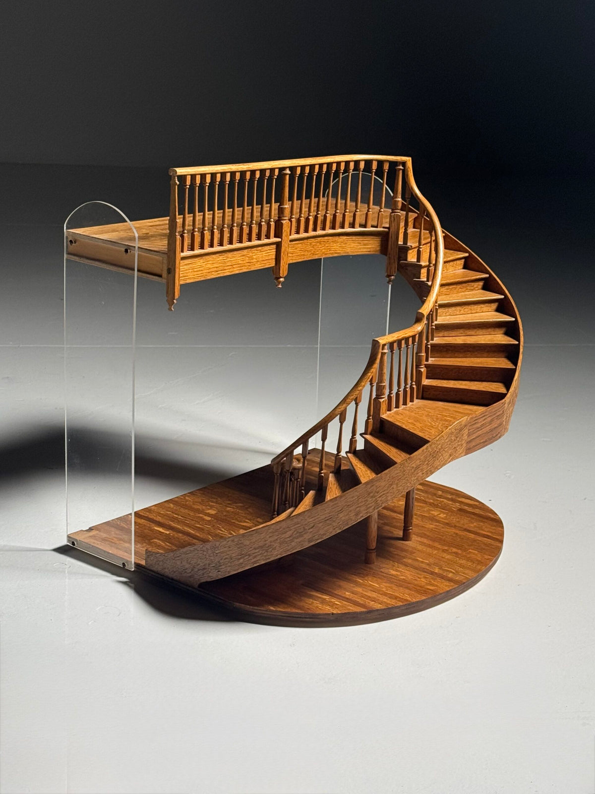 Architectural Staircase Scale Model with Inlaid Floor, London, photo 1