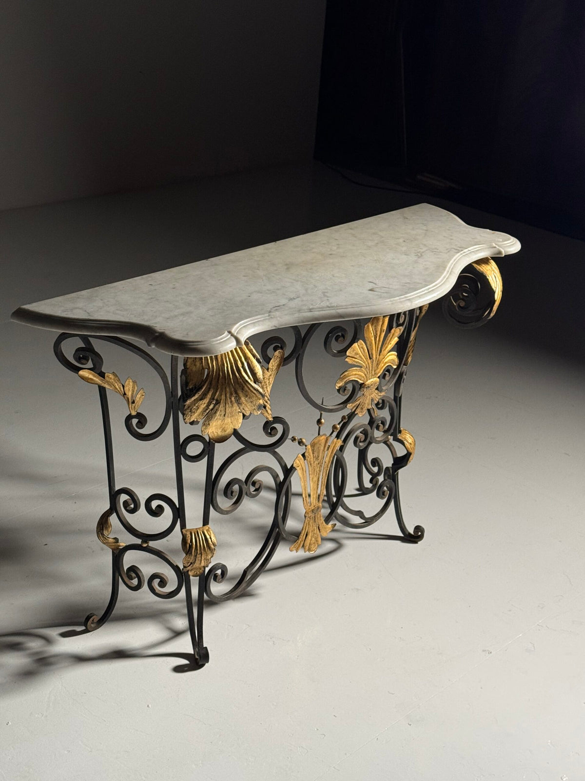 1950s Wrought Iron Console Table with Carrara Marble Top, photo 11