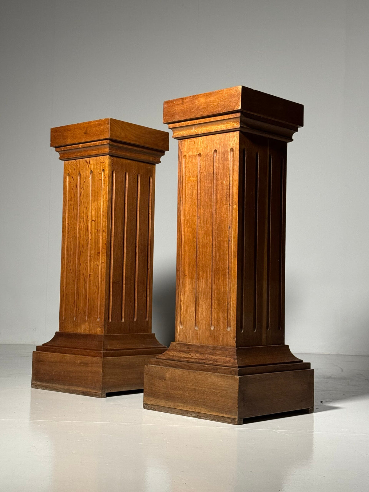 Pair of Large Solid Oak Columns, 1960s, photo 1