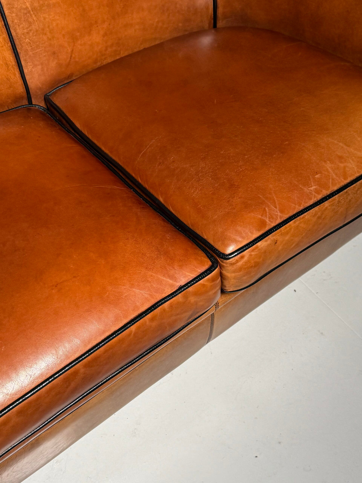 Spacious Three Seater Sheepskin Leather Sofa, photo 27