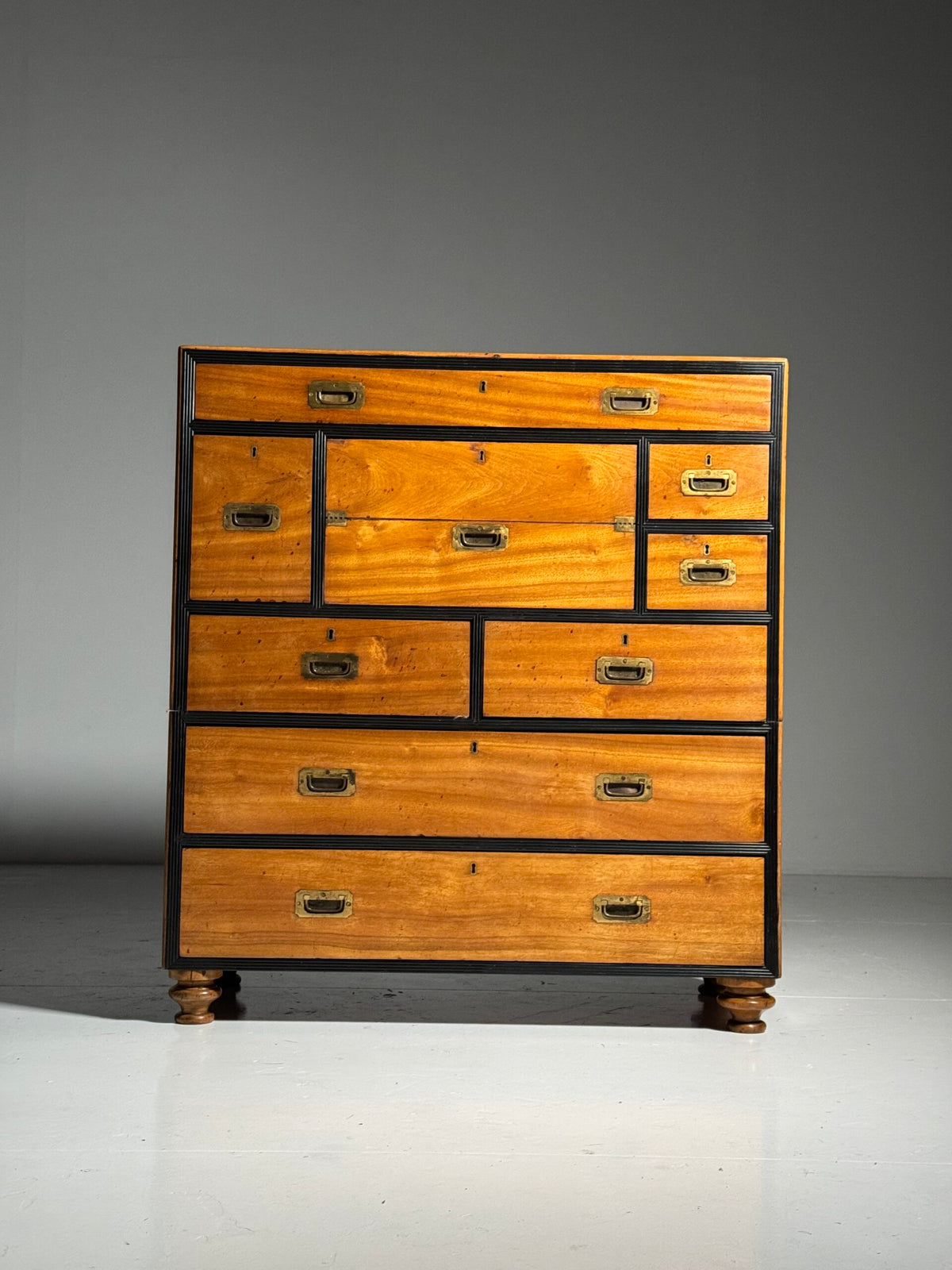 English Military Campaign Chest of Drawers with Fold-Out Desk, 19th Century, photo 4