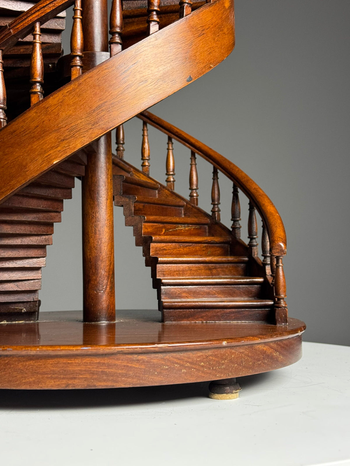 Mid 20th Century Mahogany Double Spiral Staircase Model, photo 15