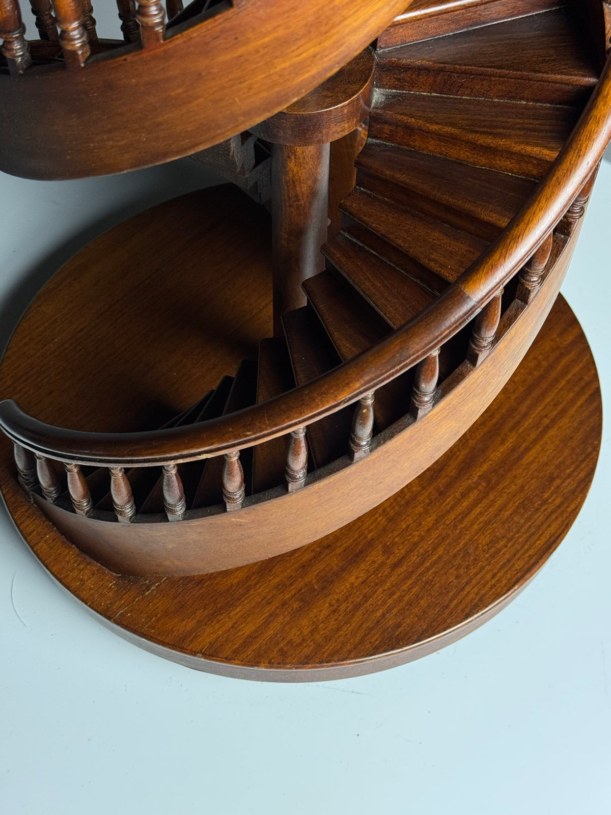 Mid 20th Century Mahogany Double Spiral Staircase Model, photo 9