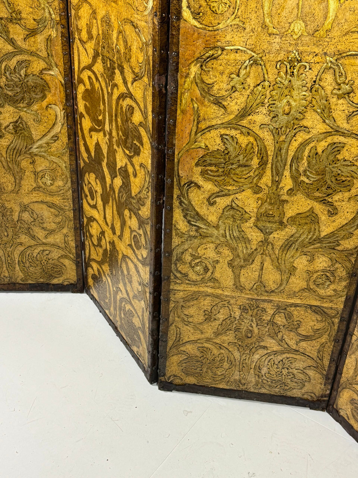 19th Century French Yellow Leather Folding Screen, photo 18