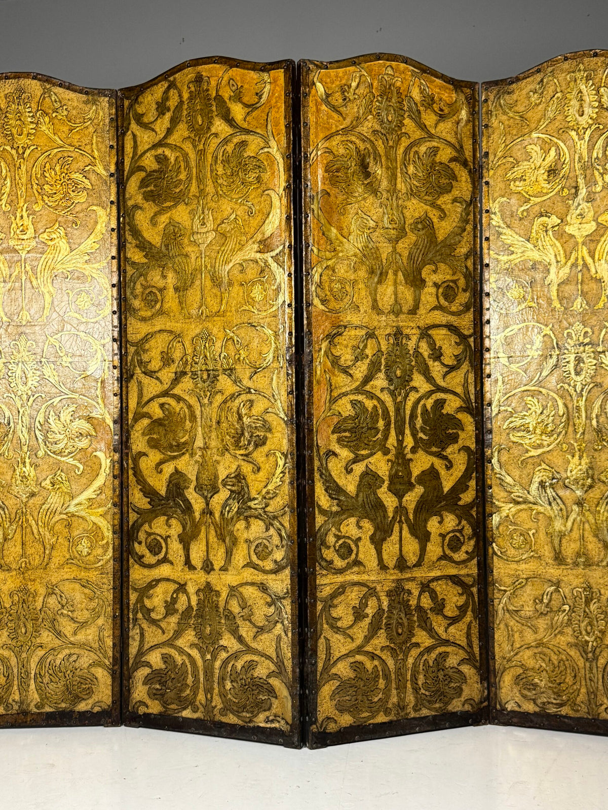 19th Century French Yellow Leather Folding Screen, photo 8