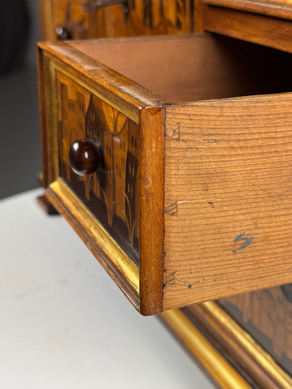 18th Century Architectural Marquetry Table Cabinet, photo 15