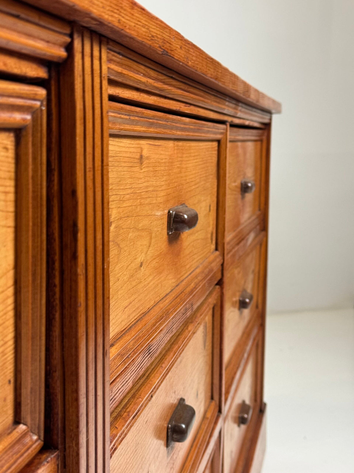 Very Long Pine Apothecary Cabinet with 15 Drawers, Mid 20th Century, photo 10