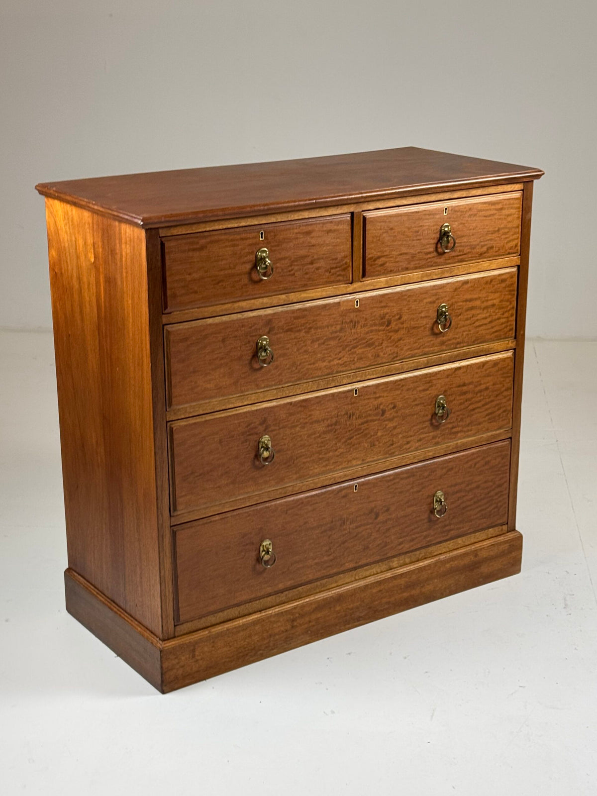 Harrods Mahogany Chest of Drawers, London, photo 9