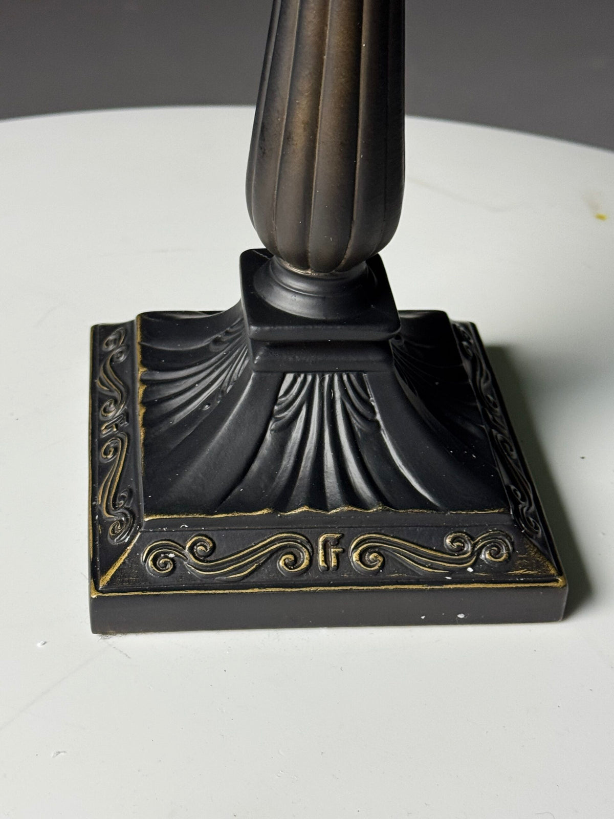 Tiffany Style Green Glass Table Lamp, photo 6