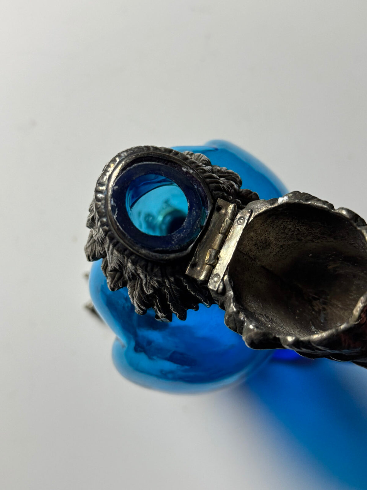 Blue Glass Eagle Decanter with Silver Plated Bronze Head, photo 3