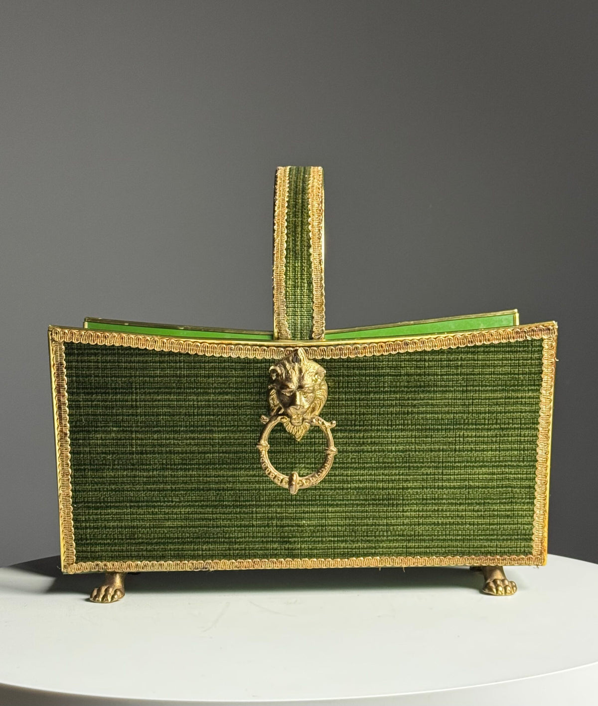 Green Velvet Magazine Rack with Lion Heads, photo 1