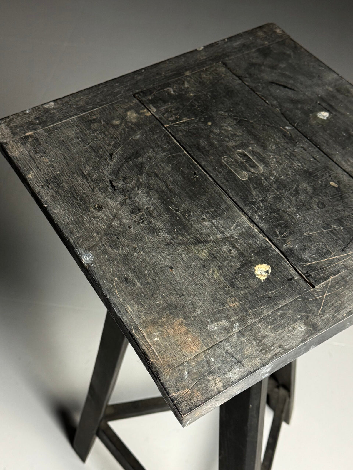 Vintage Ebonised Oak Sculpture Stand, Paris, Mid 20th Century, photo 13