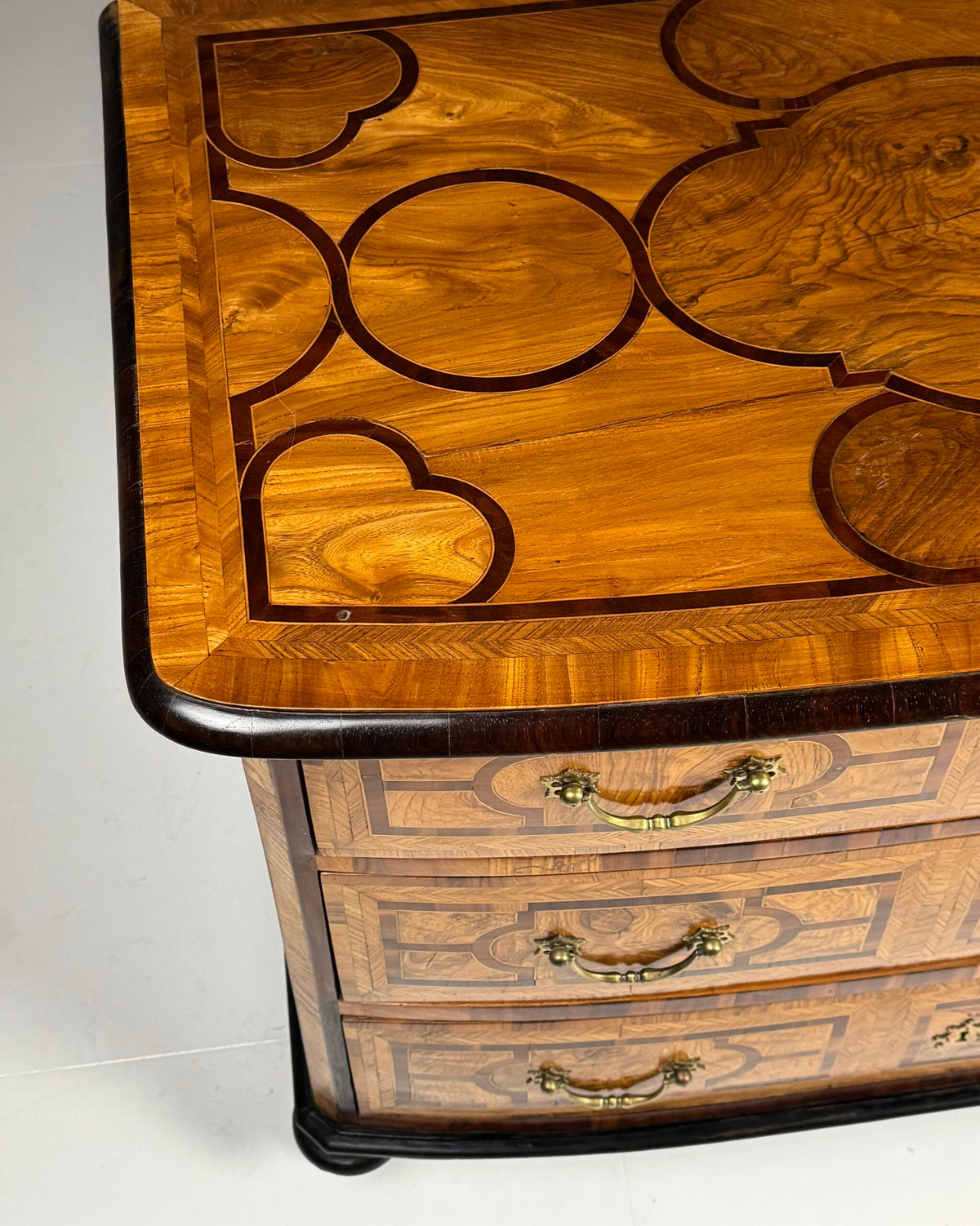 French Marquetry Chest of Drawers, Dauphine, 18th Century, photo 36
