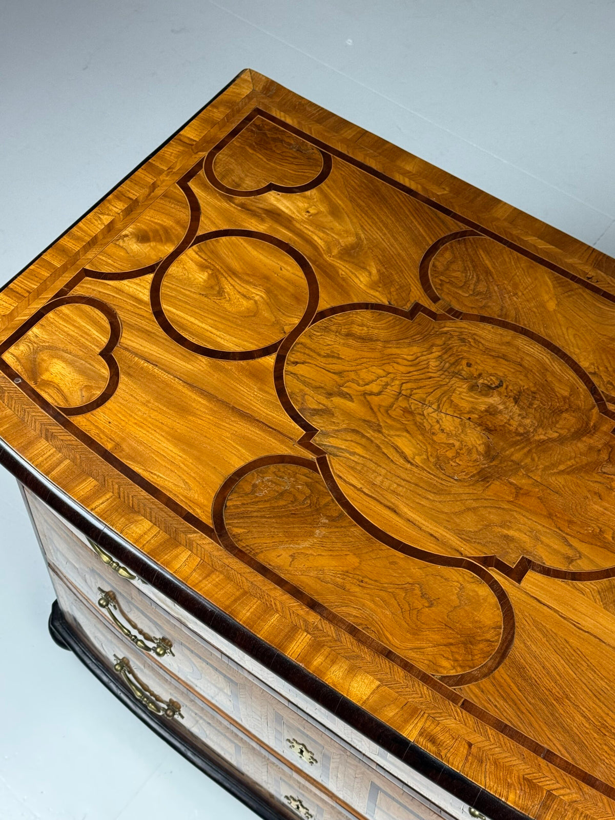 French Marquetry Chest of Drawers, Dauphine, 18th Century, photo 29