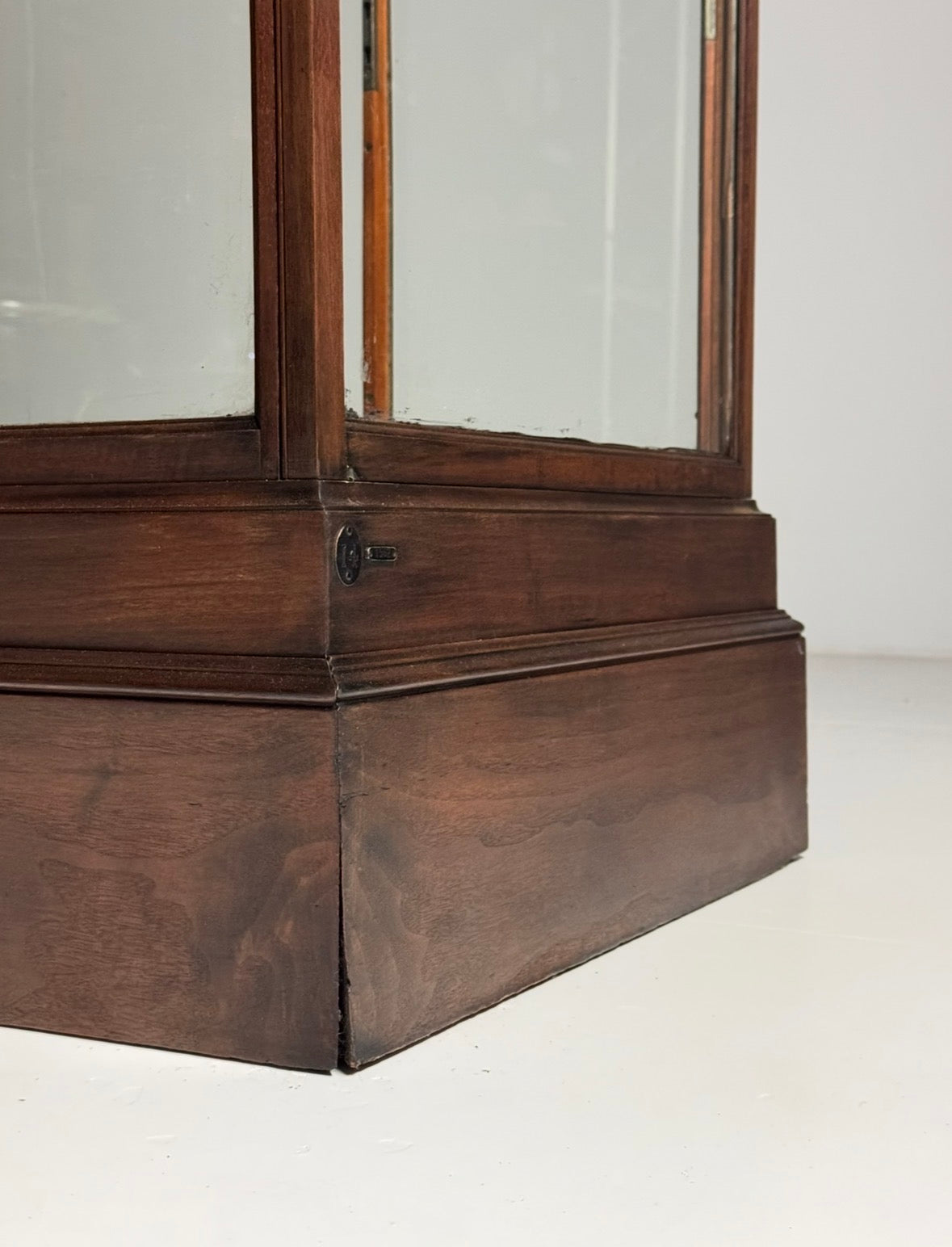 Classic Mahogany Display Cabinet, Belgium, 1900 to 1920, photo 12