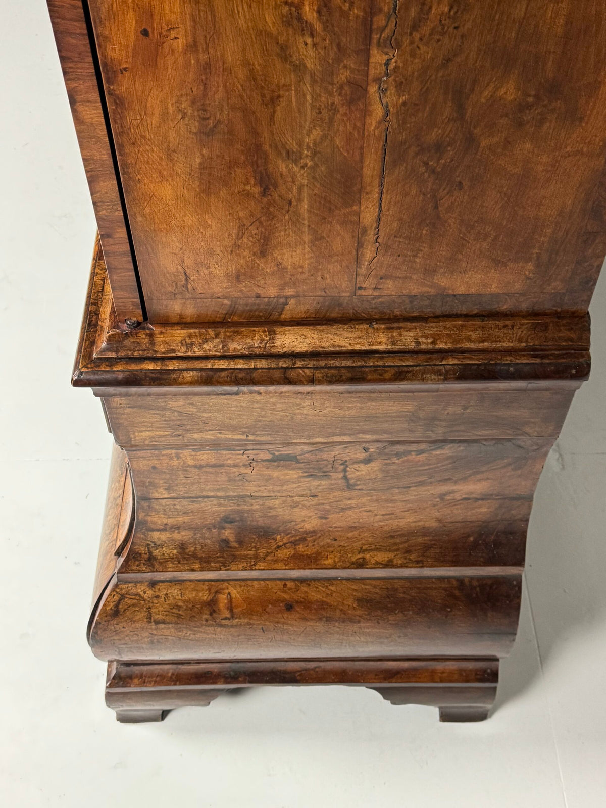 Dutch Burr Walnut Cabinet, circa 1740, photo 11