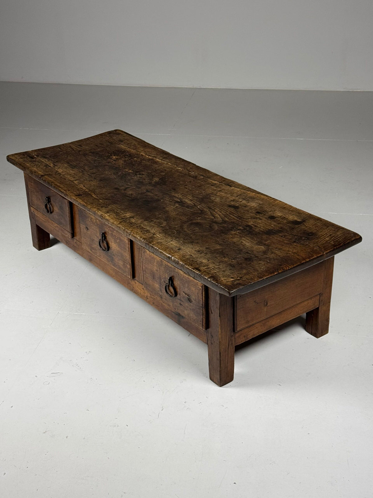 Spanish Walnut Coffee Table with Three Drawers, 18th Century, photo 23